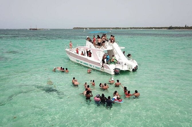 Party Boat / Catamaran Party in Punta Cana - FAQs