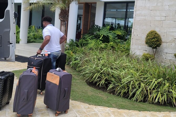 Private Transfers in Punta Cana from Airport to Hotels - Who Would This Transfer Suit Best?