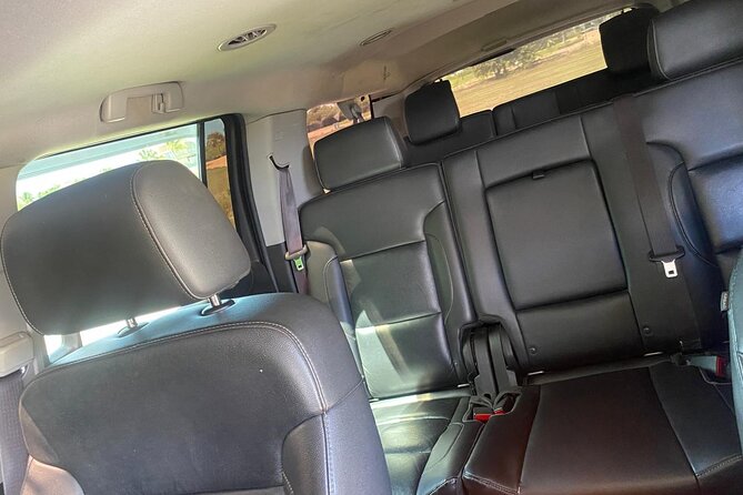 VIP Transfers PUJ Airport to Bavaro and Punta Cana Hotels - The Vehicle and Amenities