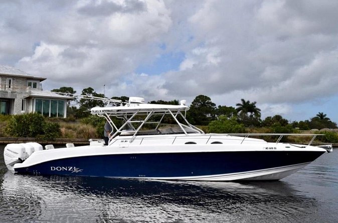 Private VIP party on a yacht with drinks and snacks in Punta Cana - The Sum Up