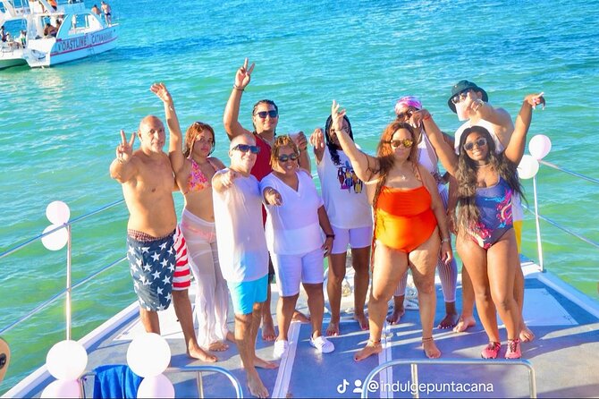 Private Catamaran Party with Dominican Food in Punta Cana - Key Points