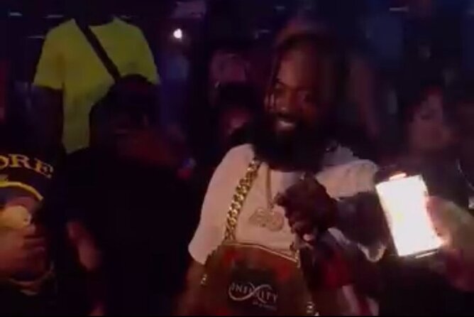 VIP Entry to Infinity and Transportation to the Nightclub - An In-Depth Look at the Infinity Nightclub Tour