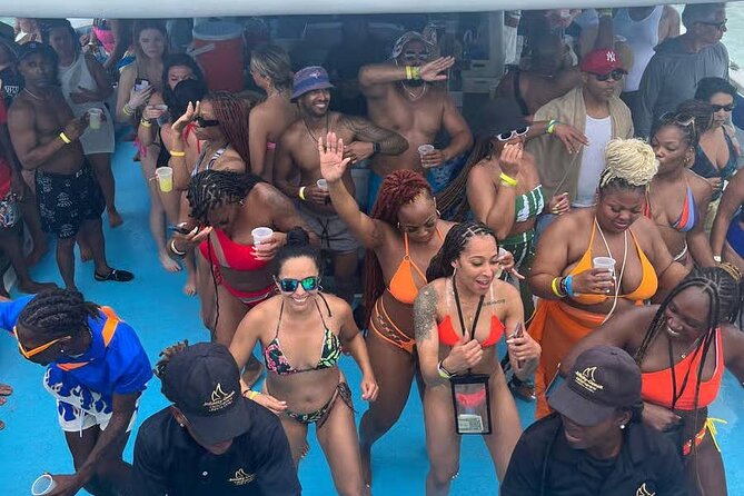 Exclusive Hip Hop Punta Cana Party Boat with Open Bar *Only Adult - Who Should Consider This Tour?