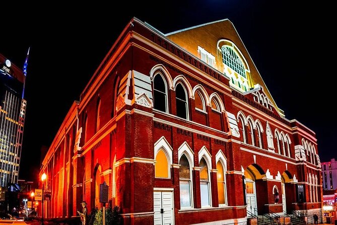 Nashville's Dark Secrets: Murder & True Crime Walking Ghost Tour - Who should consider this tour?