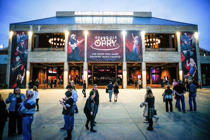 Grand Ole Opry House Guided Backstage Tour in Nashville - FAQ