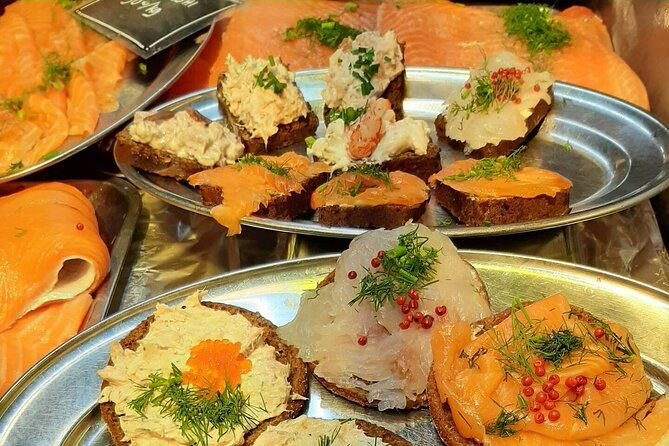 Exclusive Helsinki CITY and FOOD Tour - Exploring Helsinkis Culinary Scene