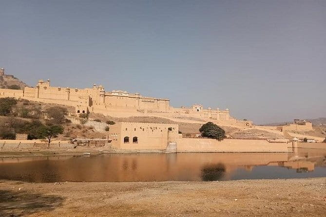 Gurugram To Jaipur One Day Road Trip - FAQ