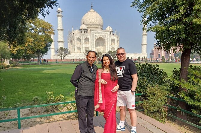 Delhi to Agra Private Day Trip with Sunrise Taj Mahal & Agra Fort - FAQ
