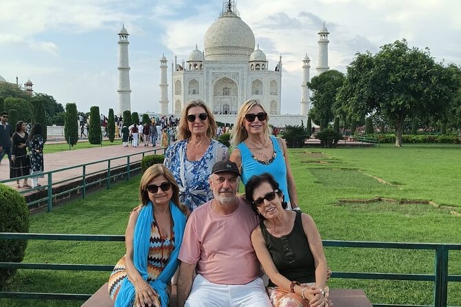 Private Day Tour to Taj Mahal and Agra fort from Delhi - FAQ
