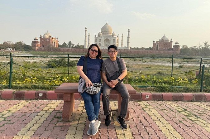 Private Day Tour to Taj Mahal and Agra fort from Delhi - The Sum Up