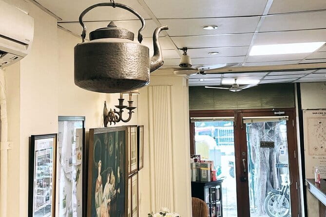 Tea Tasting Session at India's oldest tea boutique Sancha Tea/Aap Ki Pasand - Exploring the Tea Tasting Experience in Depth