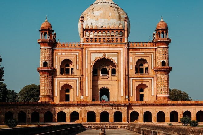 Delhi 360° : Covering all the aspects of Delhi with Female Guide - Final Words