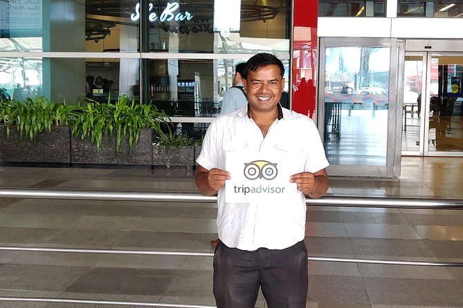 Delhi: Private Car Charter with Professional Driver - Key Points