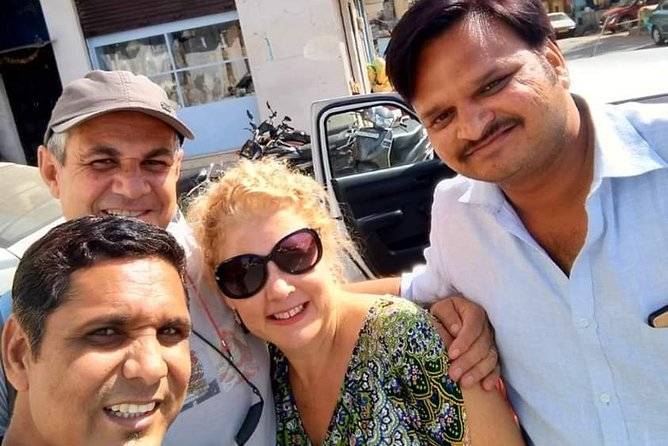 Full-Day Delhi private Sightseeing with English speaking Guide - The Vehicles: Comfort and Convenience