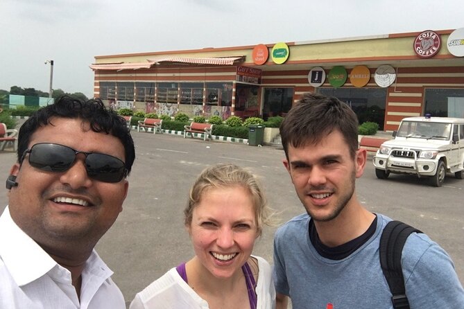 Private Taj Mahal Tour from Delhi by car - All Inclusive - A Practical and Enjoyable Day from Delhi to Agra