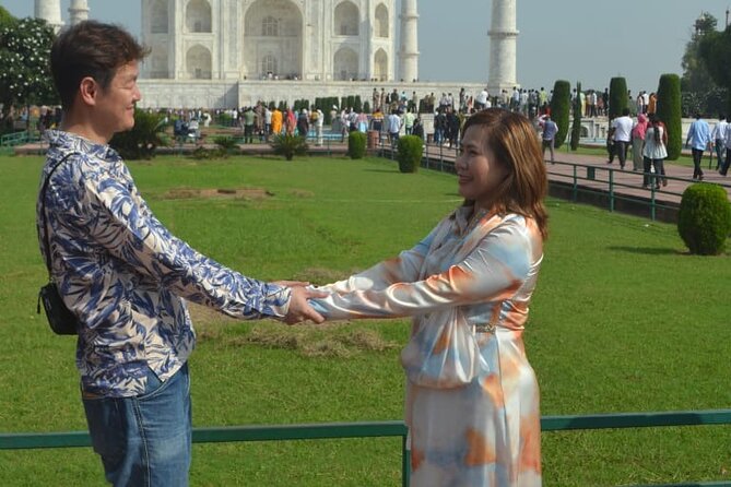 Private Taj Mahal Sunrise And Agra Overnight Tour From Delhi - Good To Know  