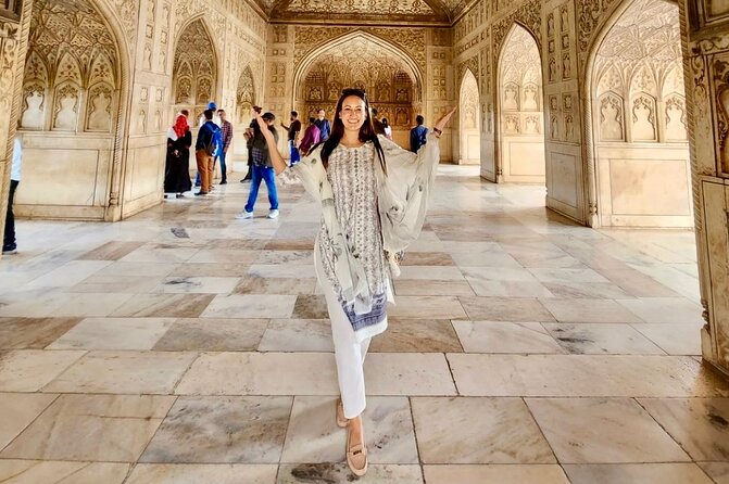 Taj Uncovered: Private Tour to Taj Mahal, Fort From Delhi By Car - What Makes This Tour Stand Out?