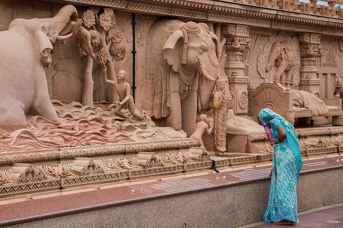 From Delhi: Overnight Taj Mahal & Agra City Tour by Car - Pricing and Value