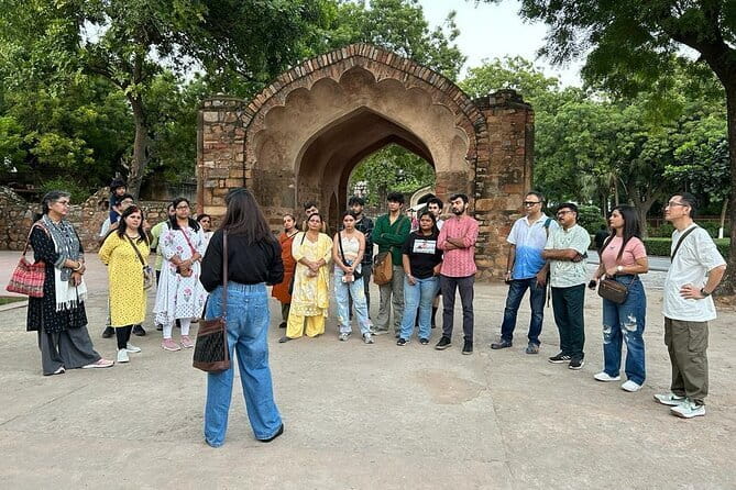 Guided Walking Tour Raat Ke Afsane in Qutub Minar - Key Points