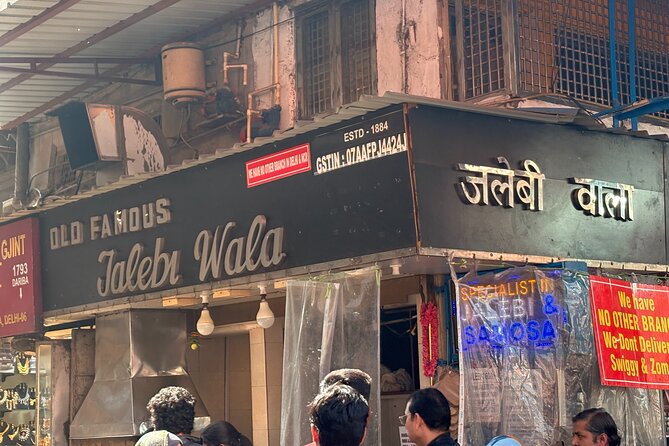 Tour to Old Delhi with Guide and Pickup - FAQs