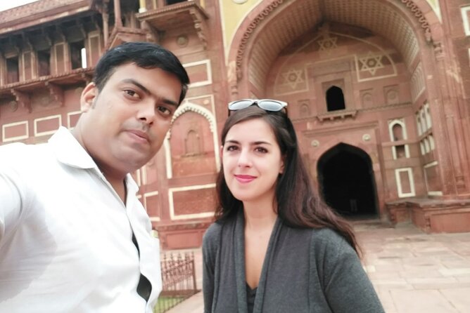 Taj Mahal Day Trip from Delhi by Superfast Train - Arriving in Agra: Pickup and Guided Tour