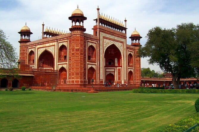 3-Day Golden Triangle Luxury Tour from Delhi to Agra and Jaipur - What Makes This Tour Stand Out?