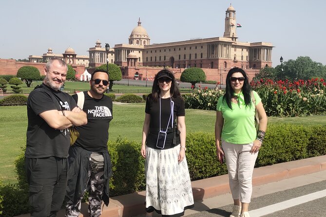 Private Old and New Delhi Day Tour by Car with Options - FAQ