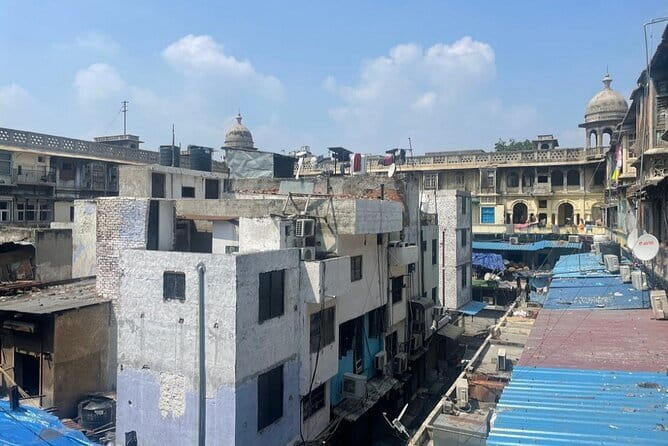 Old And New Delhi Private Guided Tour With Entrances- 8 Hours - Exploring the Detailed Itinerary