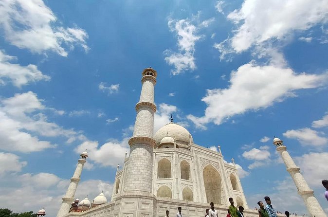 All Inclusive Full Day Taj Mahal Tour from Delhi by Private Car - Authentic Experiences and Practical Tips