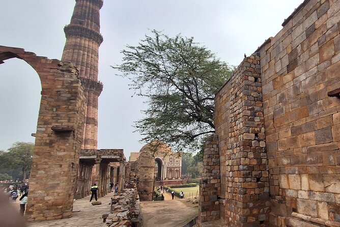Discover Delhi Old and New in a Full Day Private Tour - The Sum Up
