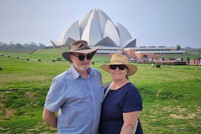 Old and New Delhi City Private Tour with Expert Guide - Political and Cultural Landmarks: The Final Stops