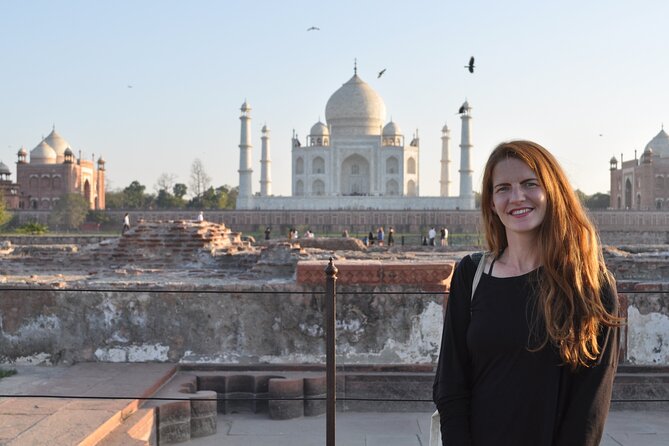 Private Car from Delhi to Taj Mahal with Driver and Local Guide - Discover the Taj Mahal and Agra in a Day: A Practical and Authentic Experience