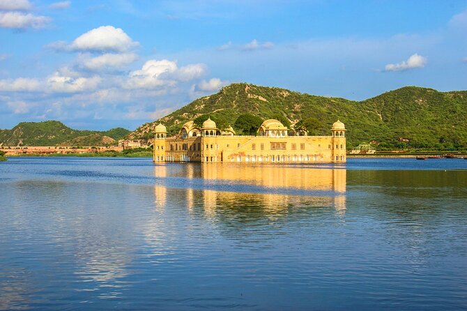Jaipur Day Trip by Superfast Train from Delhi - A Complete Look at the Jaipur Day Trip from Delhi