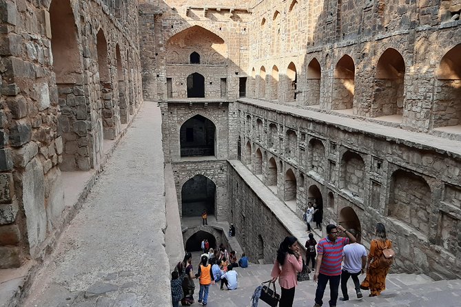 Delhi Stepwells Havelis and Local Bazzars - Key Points