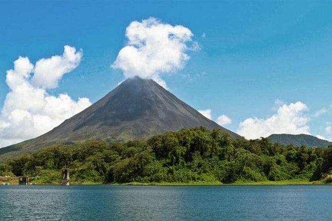 Shuttle Service San Jose Airport To Arenal-La Fortuna San Carlos - Key Points