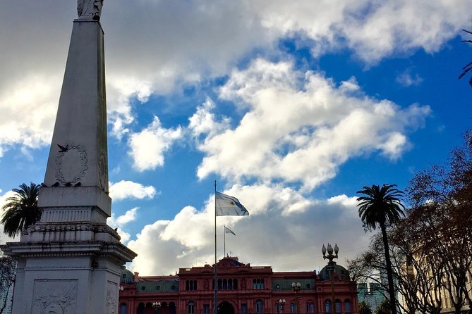 Walking Tour of the Plaza de Mayo in Buenos Aires - Key Points