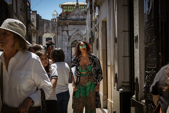 Private Recoleta + Retiro Tour - Includes visit to unique Recoleta Cemetery - Why This Tour Offers Excellent Value