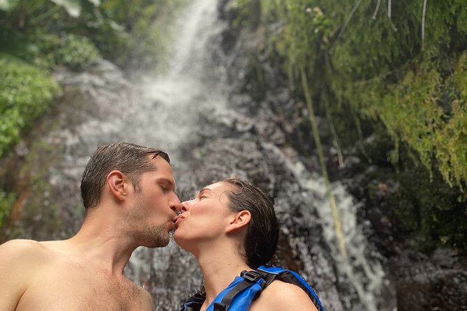 Full-Day Tinajas Hiking to El Yunque Rainforest with Transport - An Authentic and Adventurous Day in El Yunque