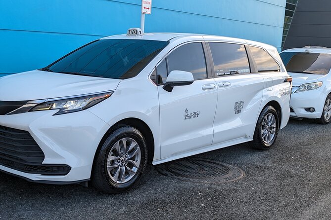 Multiple Taxi Services from the San Juan Airport Up to 6 People - Key Points