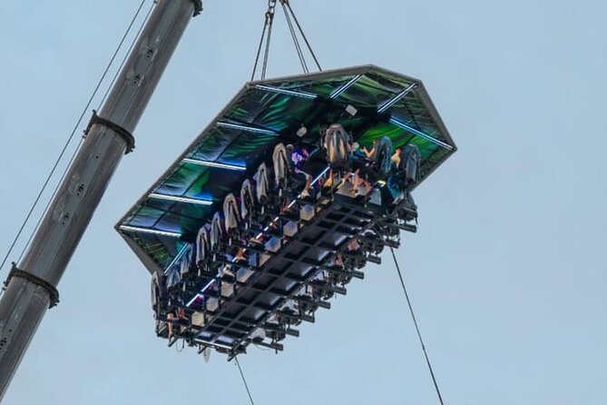 FlyDining: Social Hour with Ocean View and Tropical Breeze - Who Will Love This Experience?