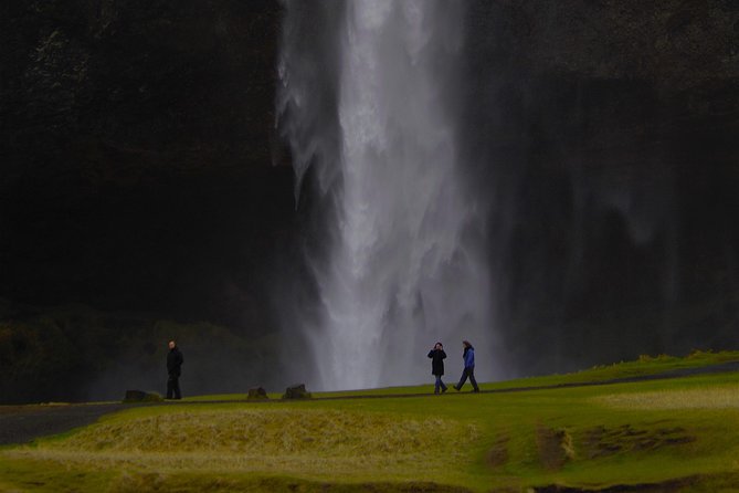 South Coast of Iceland Day Tour - PRIVATE TOUR - Exploring Iceland’s South Coast: A Deep Dive