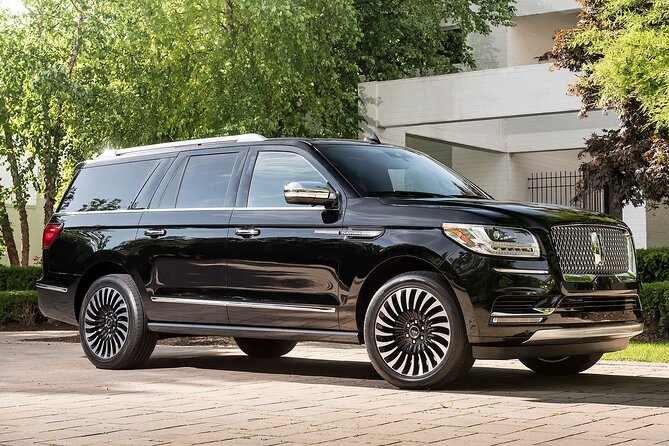 Private Transfer from Dallas Airport DFW to Dallas in Luxury Van - Why the Price Reflects Value