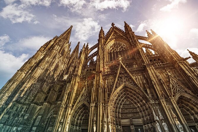 Compact tour (7km) - Experience Cologne at a Running Pace: A Personal Tour of the City’s Highlights