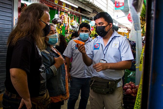 Try the Peruvian flavor + pisco sour class in the historic center of Lima - Historic Lima: Plaza Mayor and Colonial Splendor