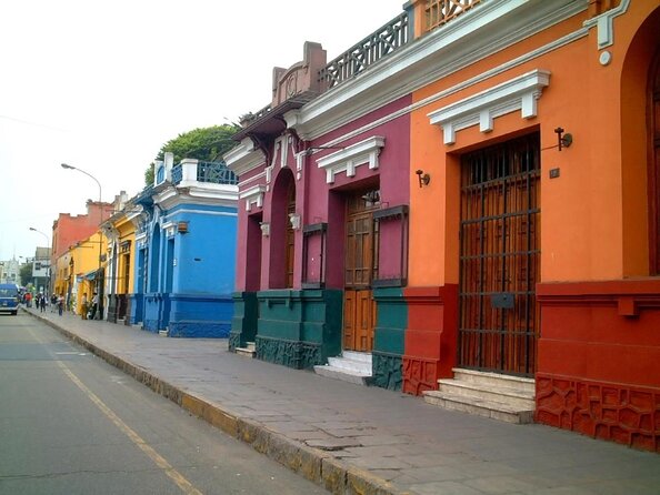 Barranco Art and Food Tour: Graffiti Walk and Culinary Delights - Key Points