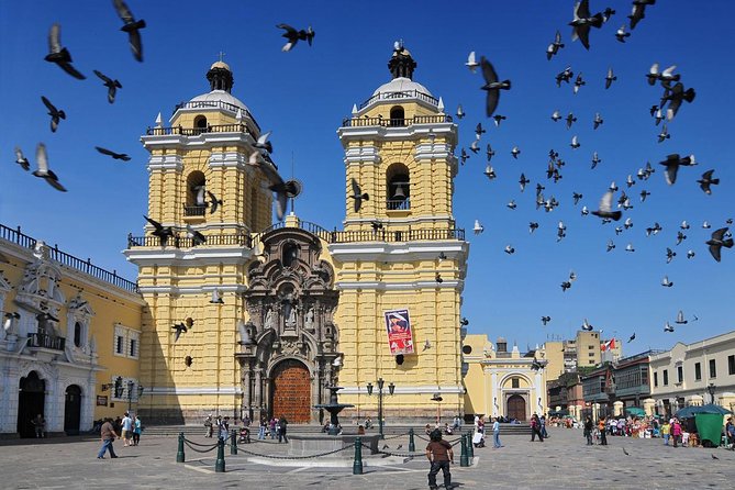 Historical Center / Catacombs Tour - A Detailed Look at the Lima Highlights
