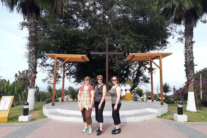 Limas Most Charming Hoods: Private Half Day with Local Guide - FAQ