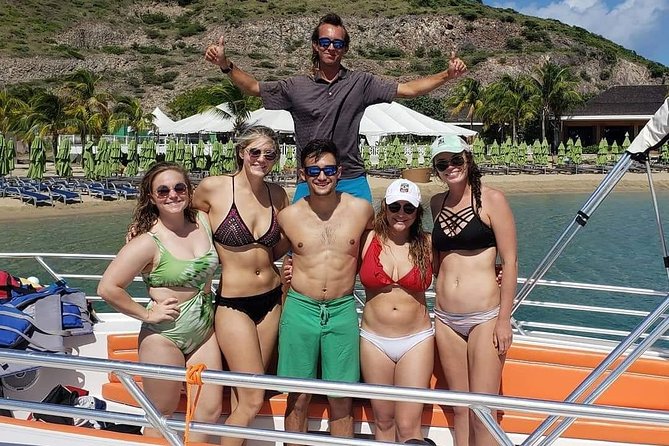 Parasailing Adventure - What Makes This Parasailing Tour Stand Out?