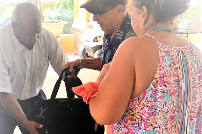 Shared or Private St Kitts Airport Roundtrip Transfer - The Details of Your St Kitts Transfer Experience