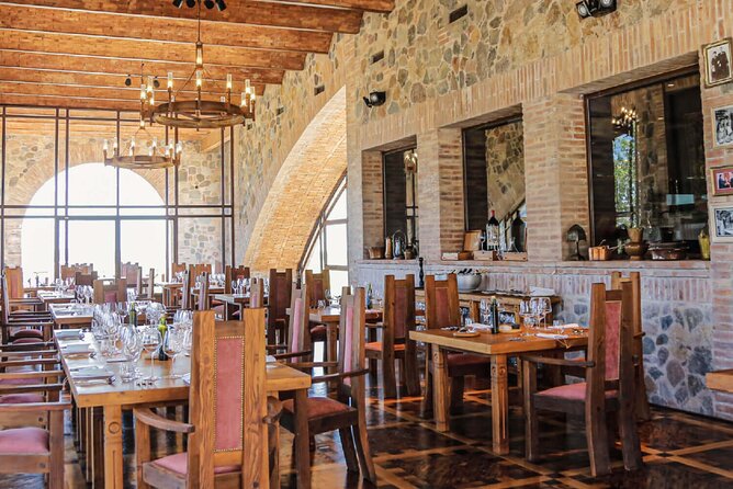 Winery The Enemy + Zapata Angelic Lunch. Private transportation - Key Points